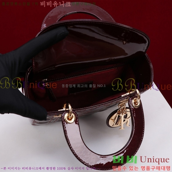 # NEW my abc ̵  24DM05385-211