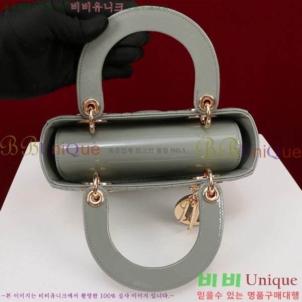 # NEW my abc ̵  24DM05385-213