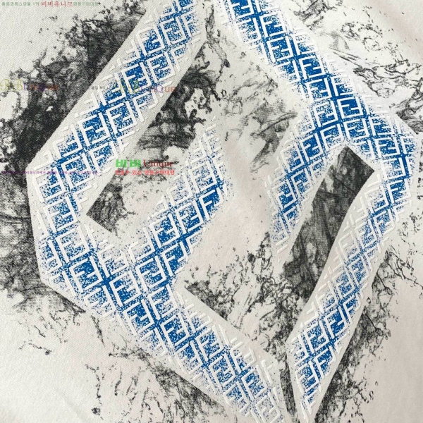    Ƽ F897835-2