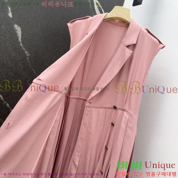   ǽ M4X112033-10