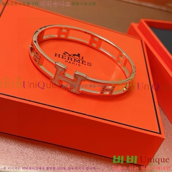 ޽  H959562-1