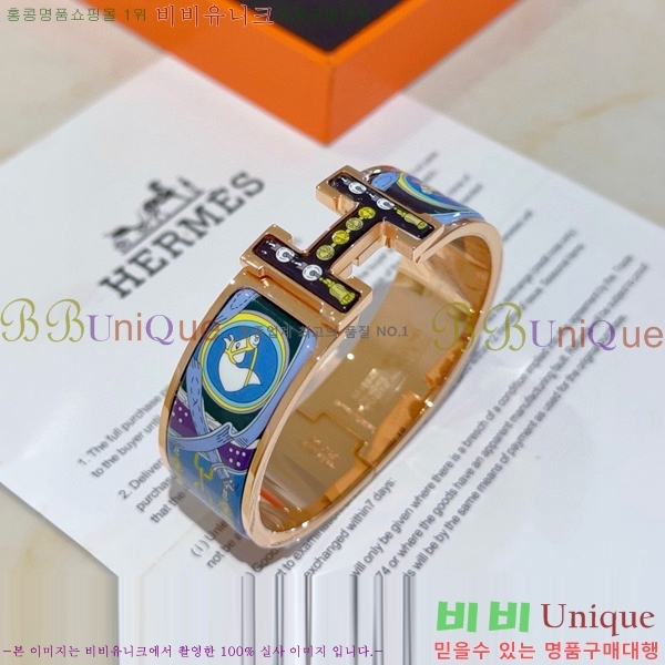 ޽  H959562-26