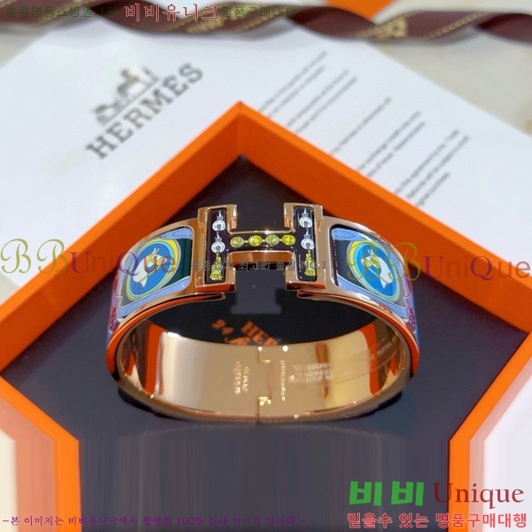 ޽  H959562-26