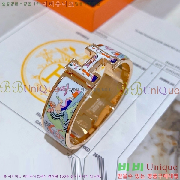 ޽  H959562-3