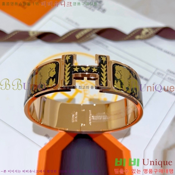 ޽  H959562-4