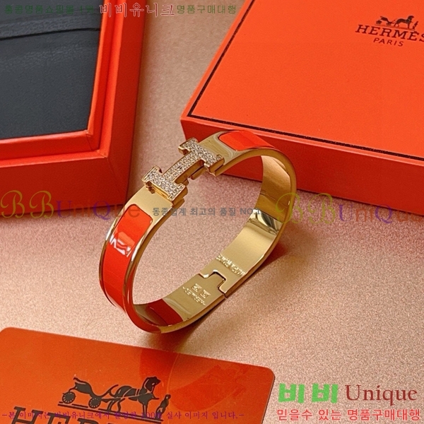 ޽  H959562-5