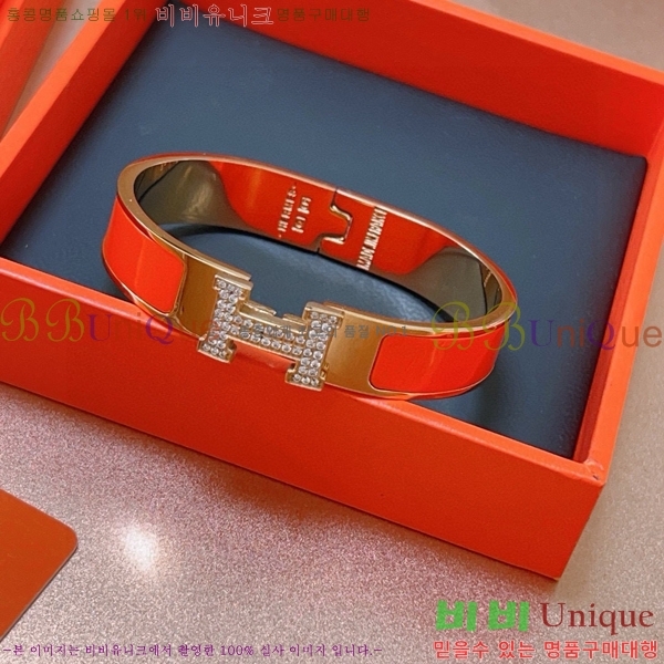 ޽  H959562-5