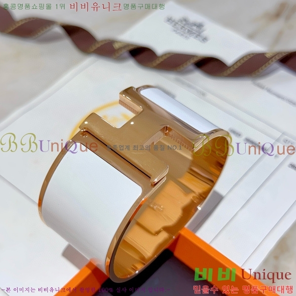 ޽  H959562-9