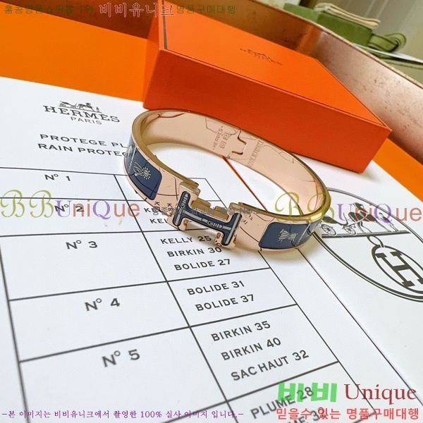 ޽  H959562-10