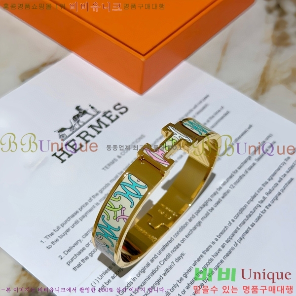 ޽  H959562-15