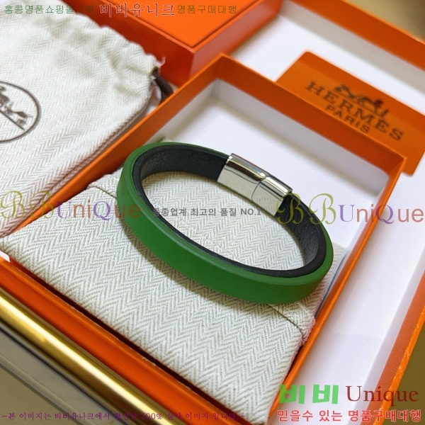 ޽  H959562-16