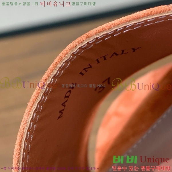 ηǾƳ    30LP7524101-237