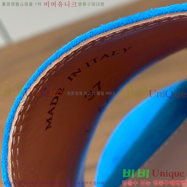 ηǾƳ    30LP7524101-240