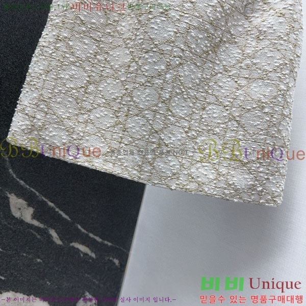  ĿƮ DO212044-20