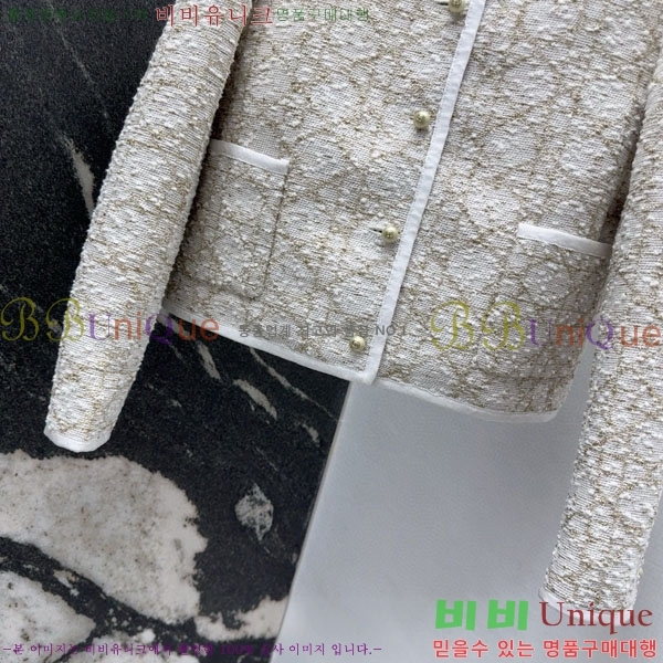    DOI21599-10