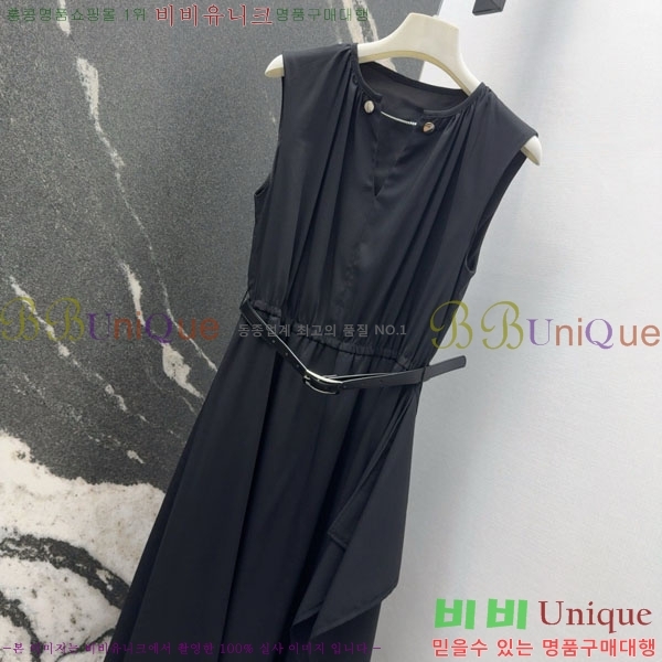   ǽ M4X157122-9