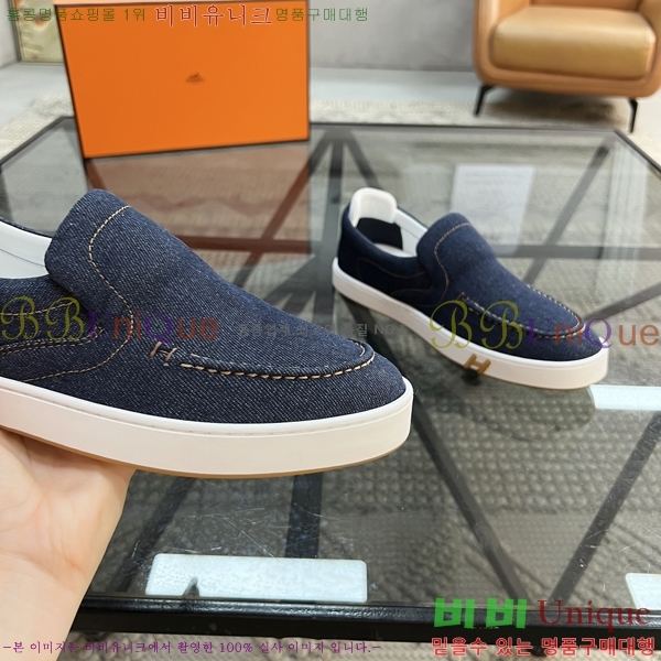  ޽  HR56899-3