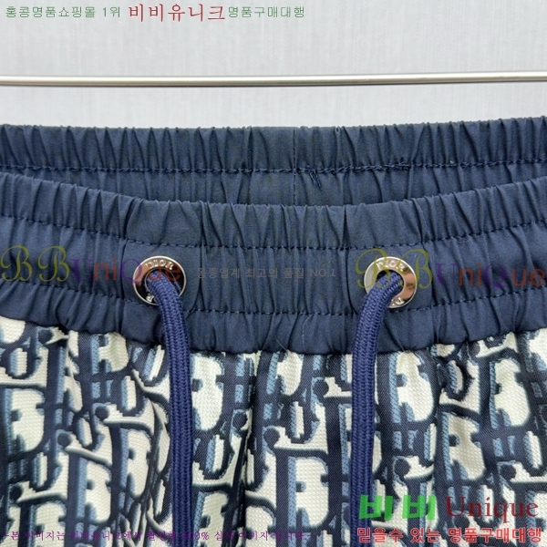   ݹ D254163585