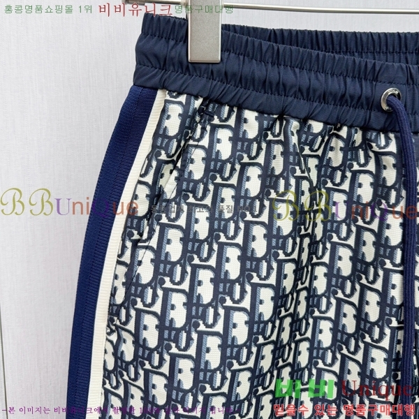   ݹ D254163585