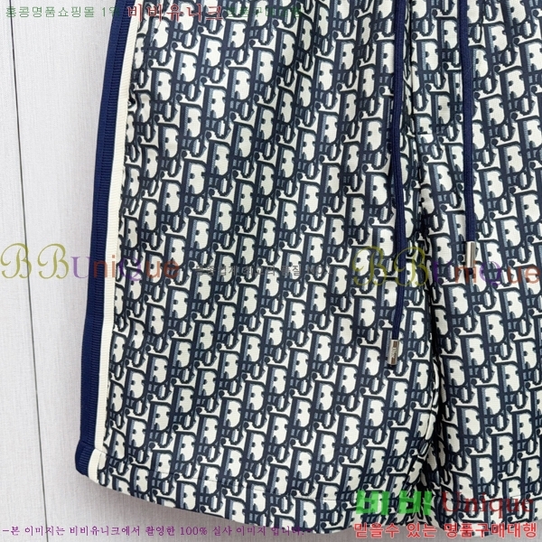   ݹ D254163585