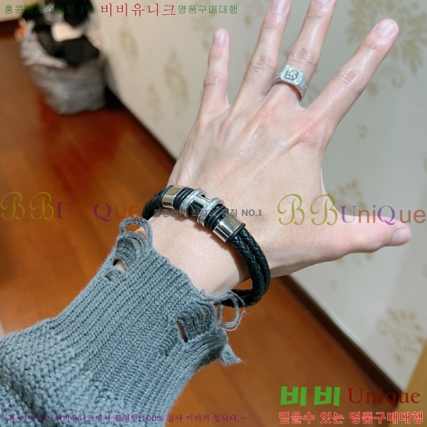  ޽   9HE256714-1