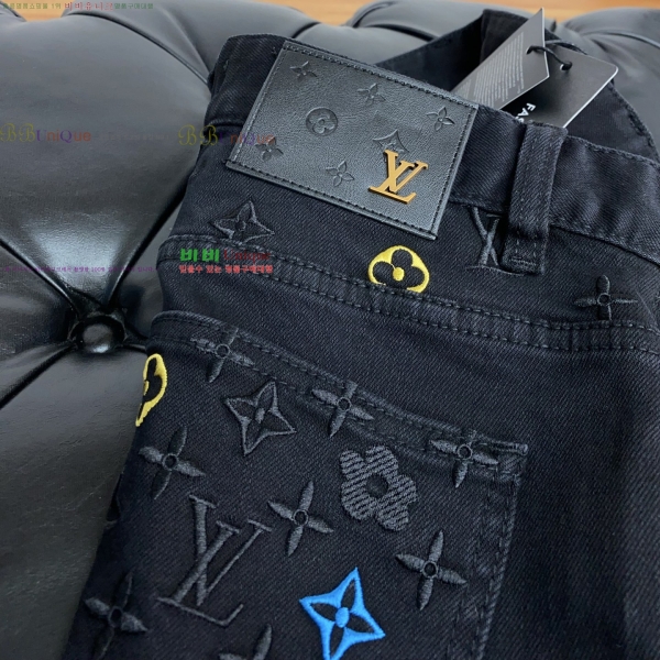  ̺  ݹ 21LV256724-4