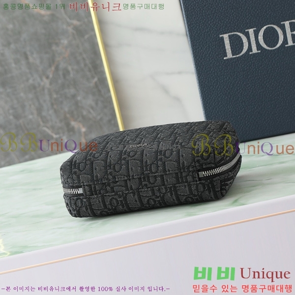 # Ʈ Ŀġ 2ESCA527-101