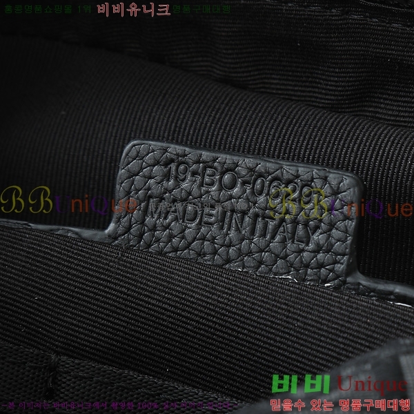 # Ʈ Ŀġ 2ESCA527-101