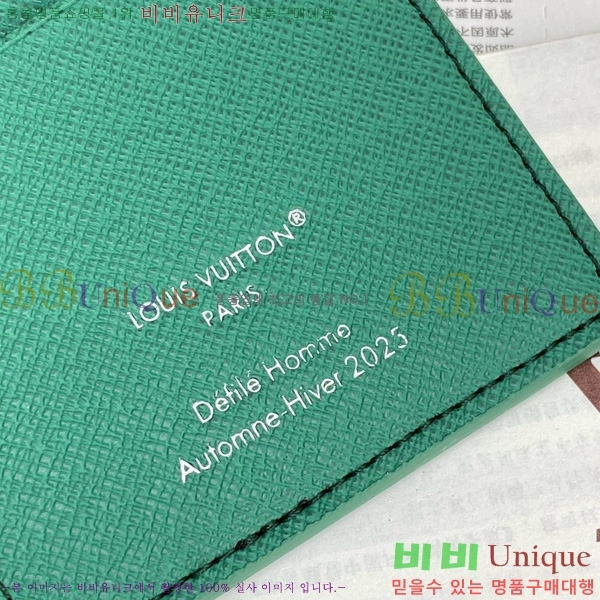 #̺ ¥  M25985-101