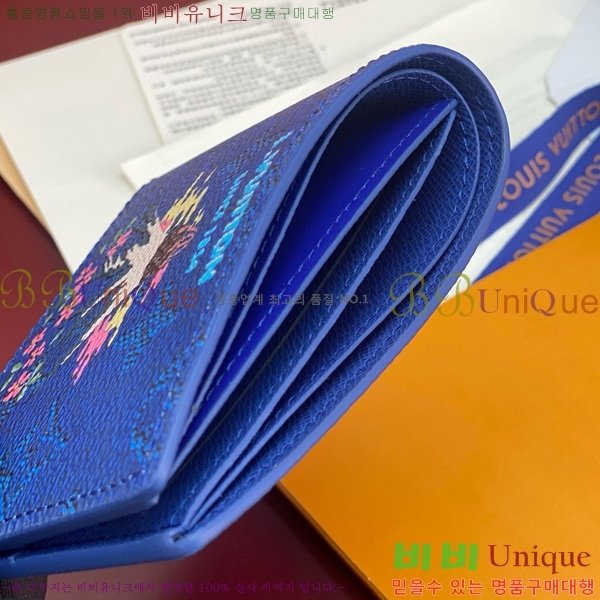 #̺ Ƽ    M25986-102