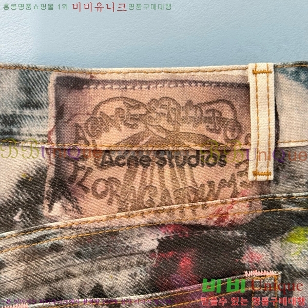  ũ Ʃ   ACN10886-4