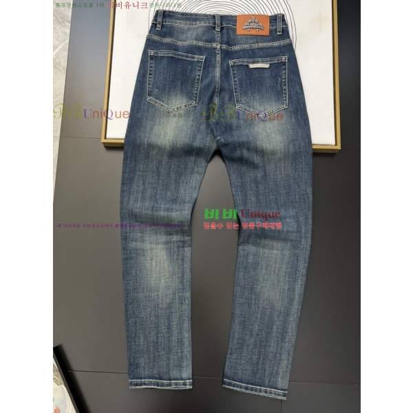  ũ û 12CH2572588-3