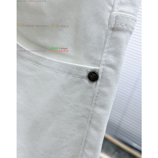  ũ û 12CH2572588-8