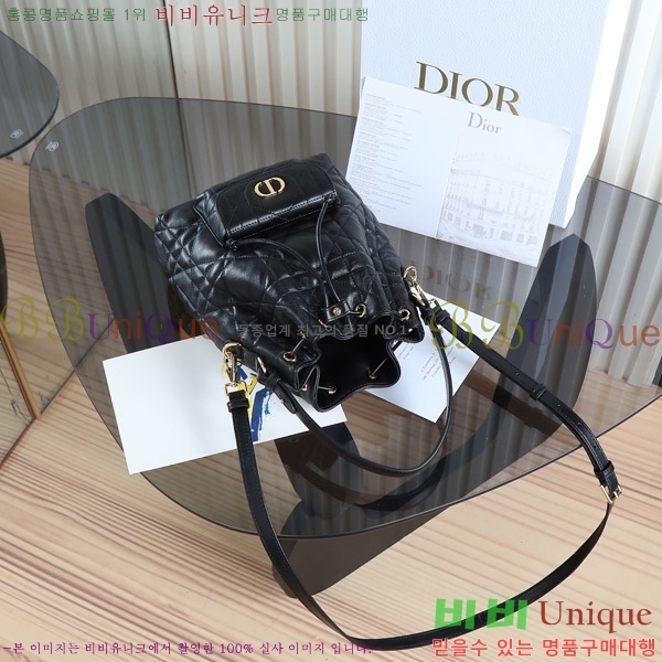# ī  Ŷ M33722-601