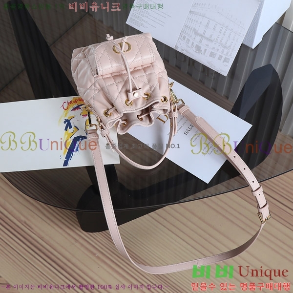 # ī  Ŷ M3372-503