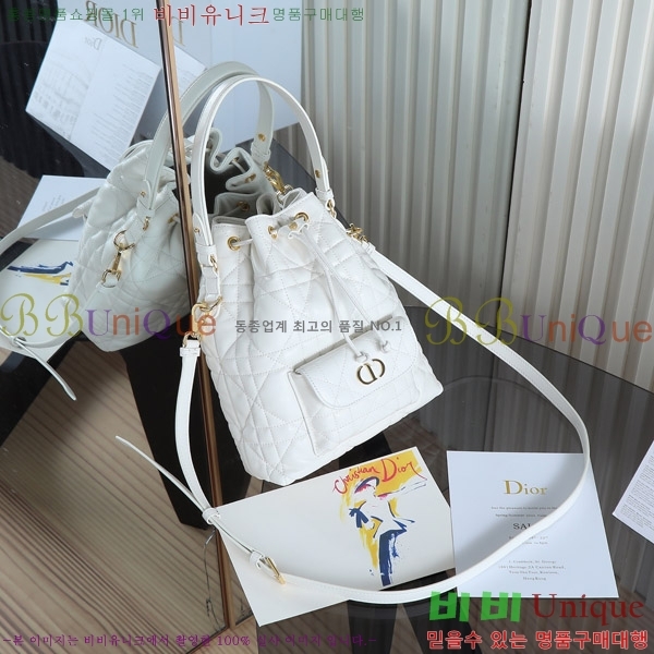 # ī  Ŷ M33722-602