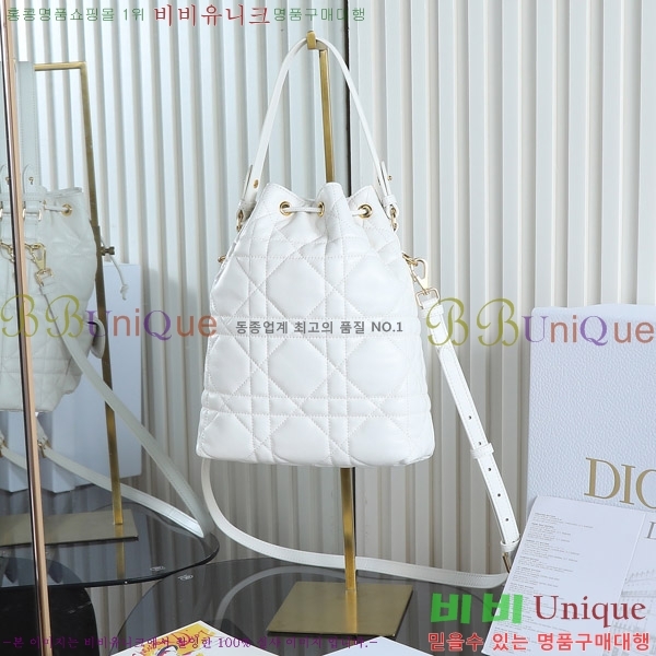# ī  Ŷ M33722-602
