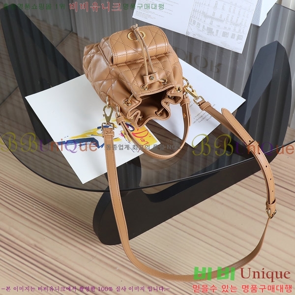 # ī  Ŷ M3372-504