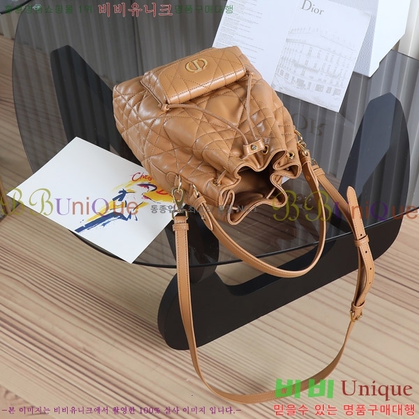 # ī  Ŷ M33722-604