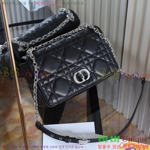 # ̵ īι D922500-1