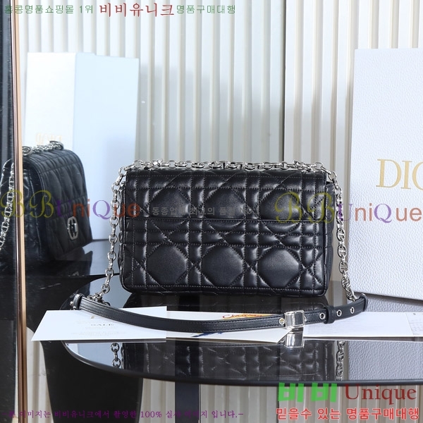 # ̵ īι D922500-1