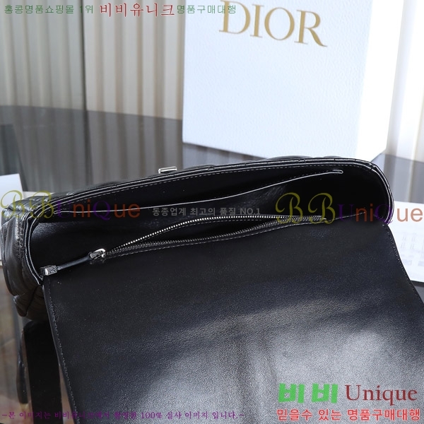 # ̵ īι D922500-1