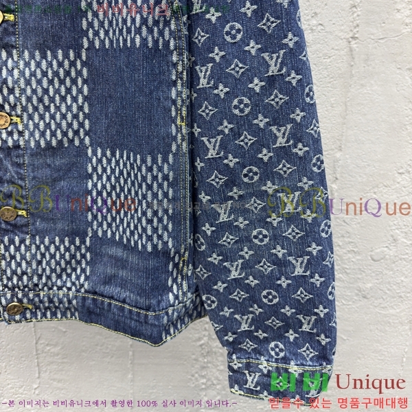  ̺   30LV2562336-2