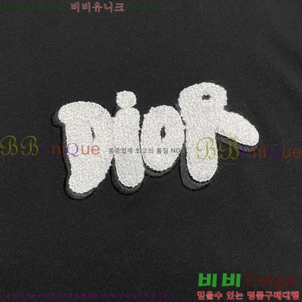    Ƽ D9076380