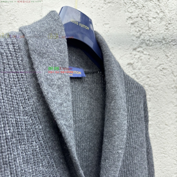  ̺   26L25741-1