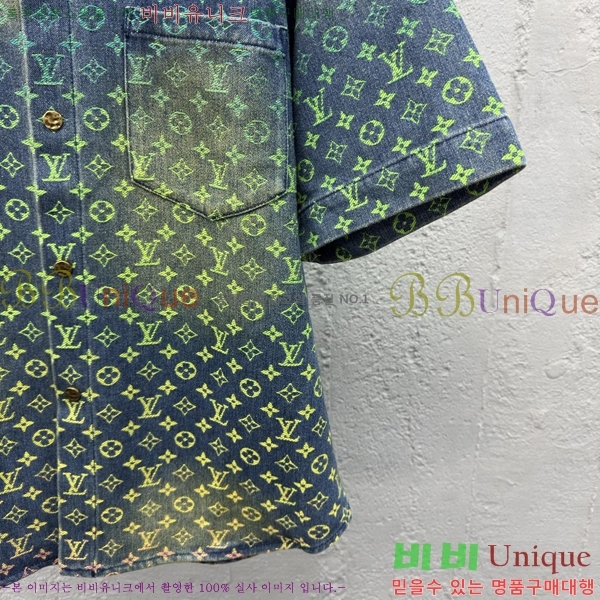  ̺    32L25726-1