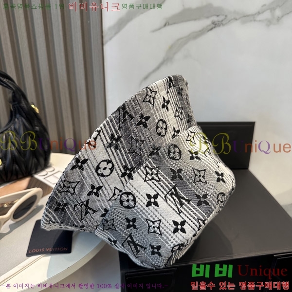 ̺  LV5153112-4