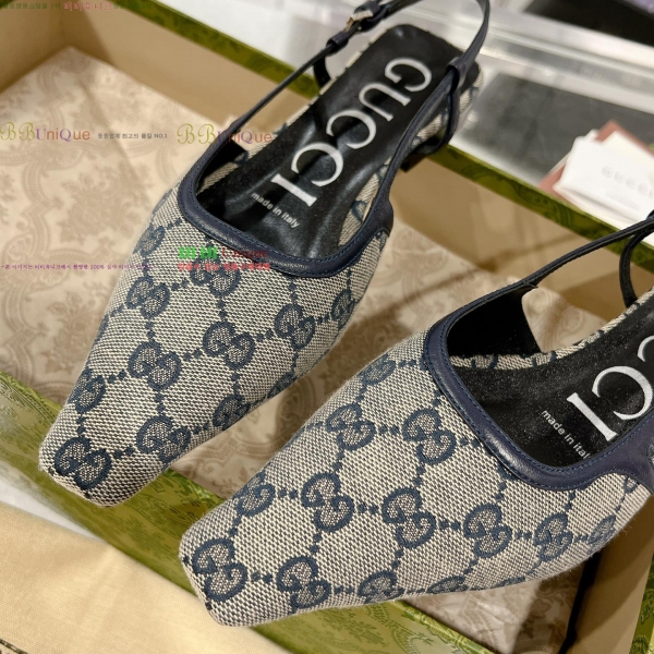   ÷ 34G25792-1