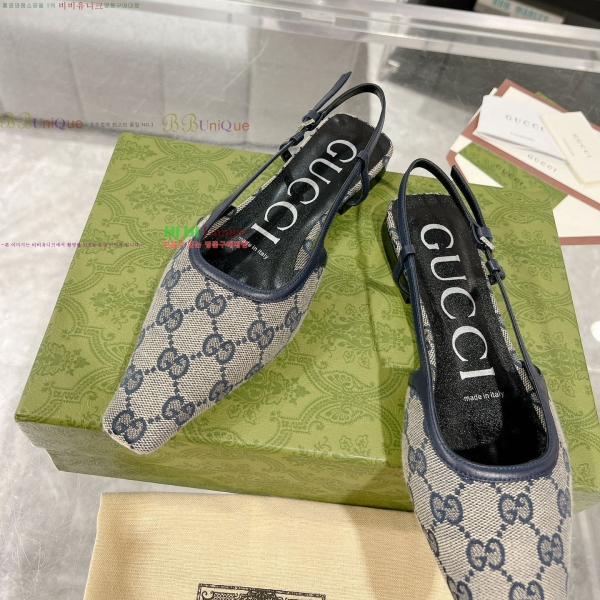   ÷ 34G25792-1