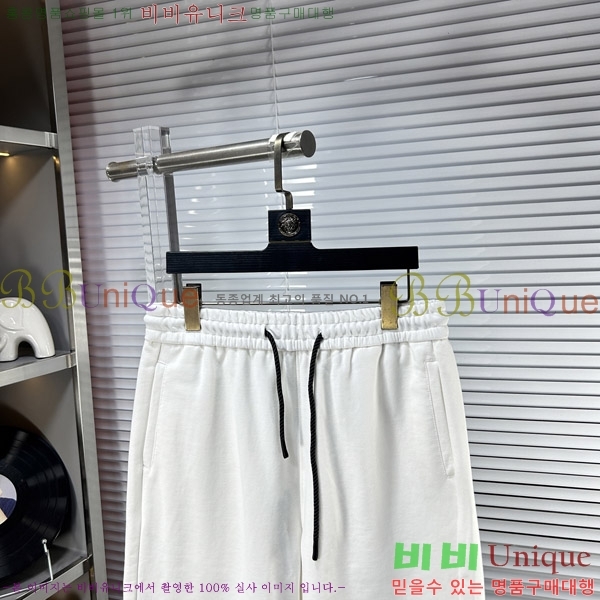  ݹ G66822-1